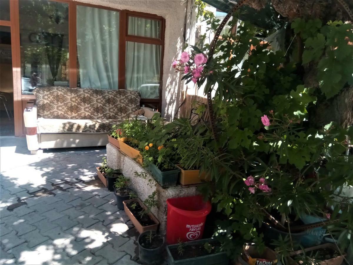 Homestay Cave Hostel Göreme Exterior photo
