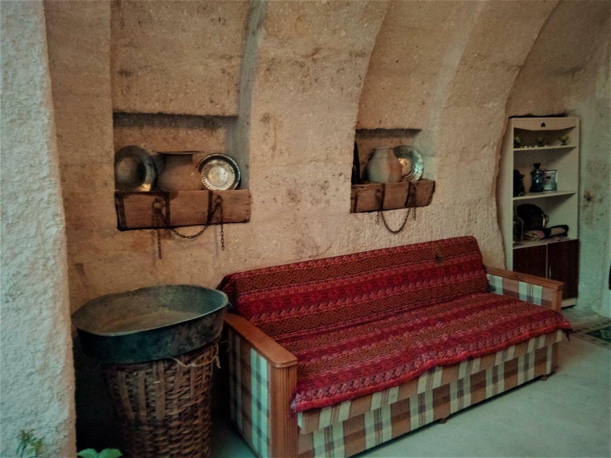 Homestay Cave Hostel Göreme Exterior photo